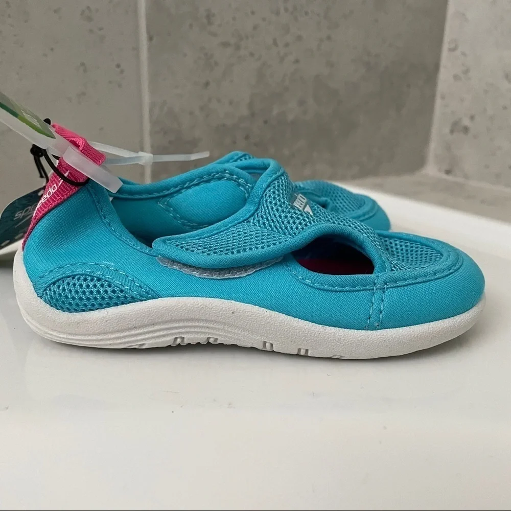 Speedo Hybrid Water Shoe Size M (7-8) Blue